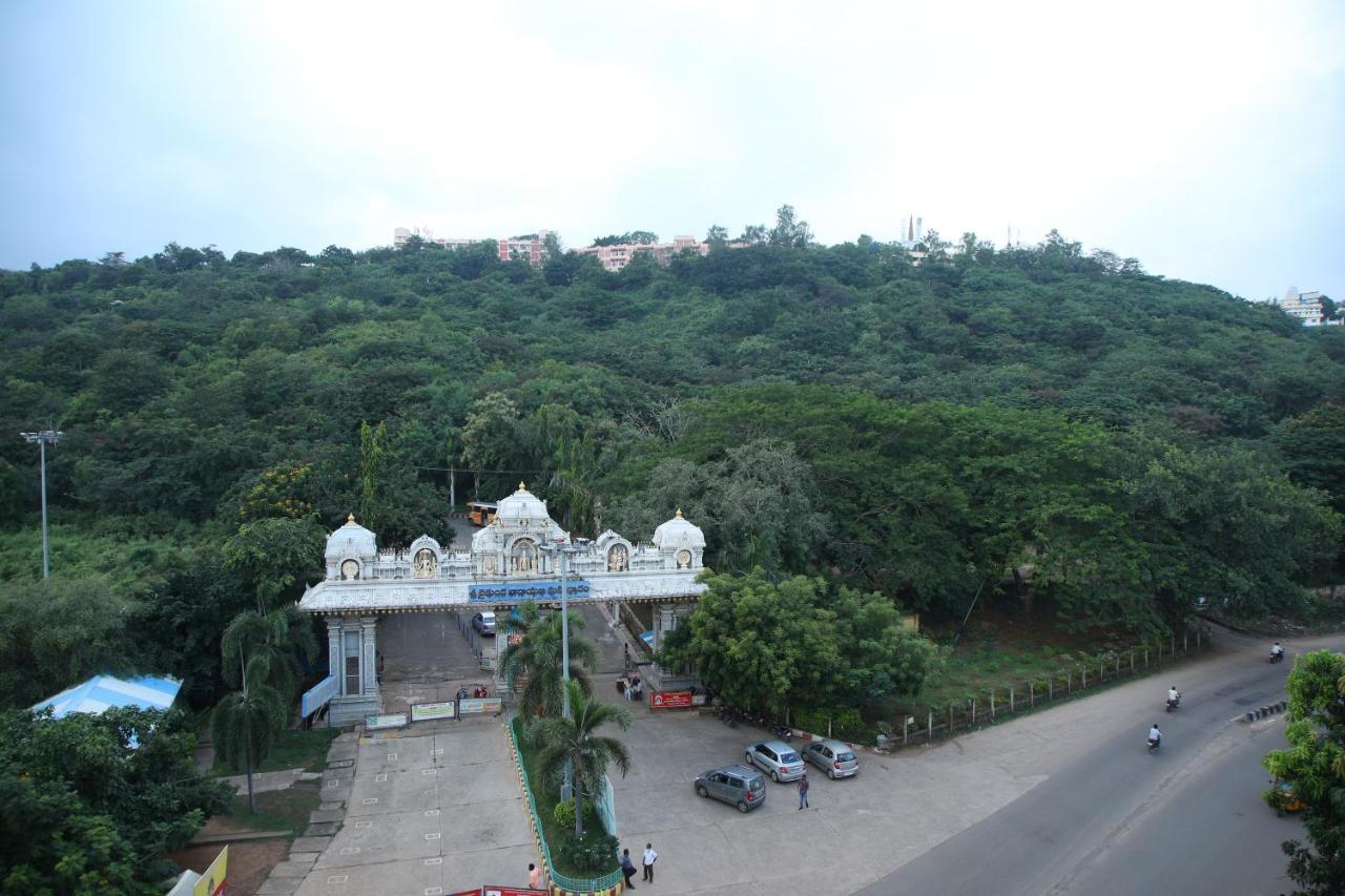Sal Residency Annavaram Luaran gambar